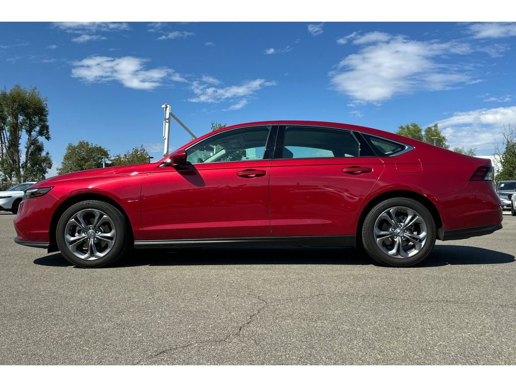 Used 2024 Honda Accord EX image 2