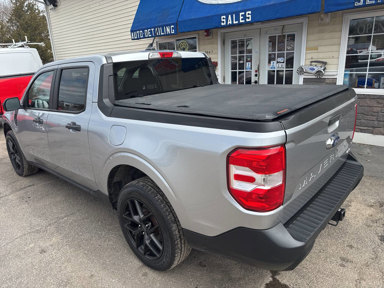Used 2022 Ford Maverick XL w/ Equipment Group 100A Standard AWD/4WD image 12