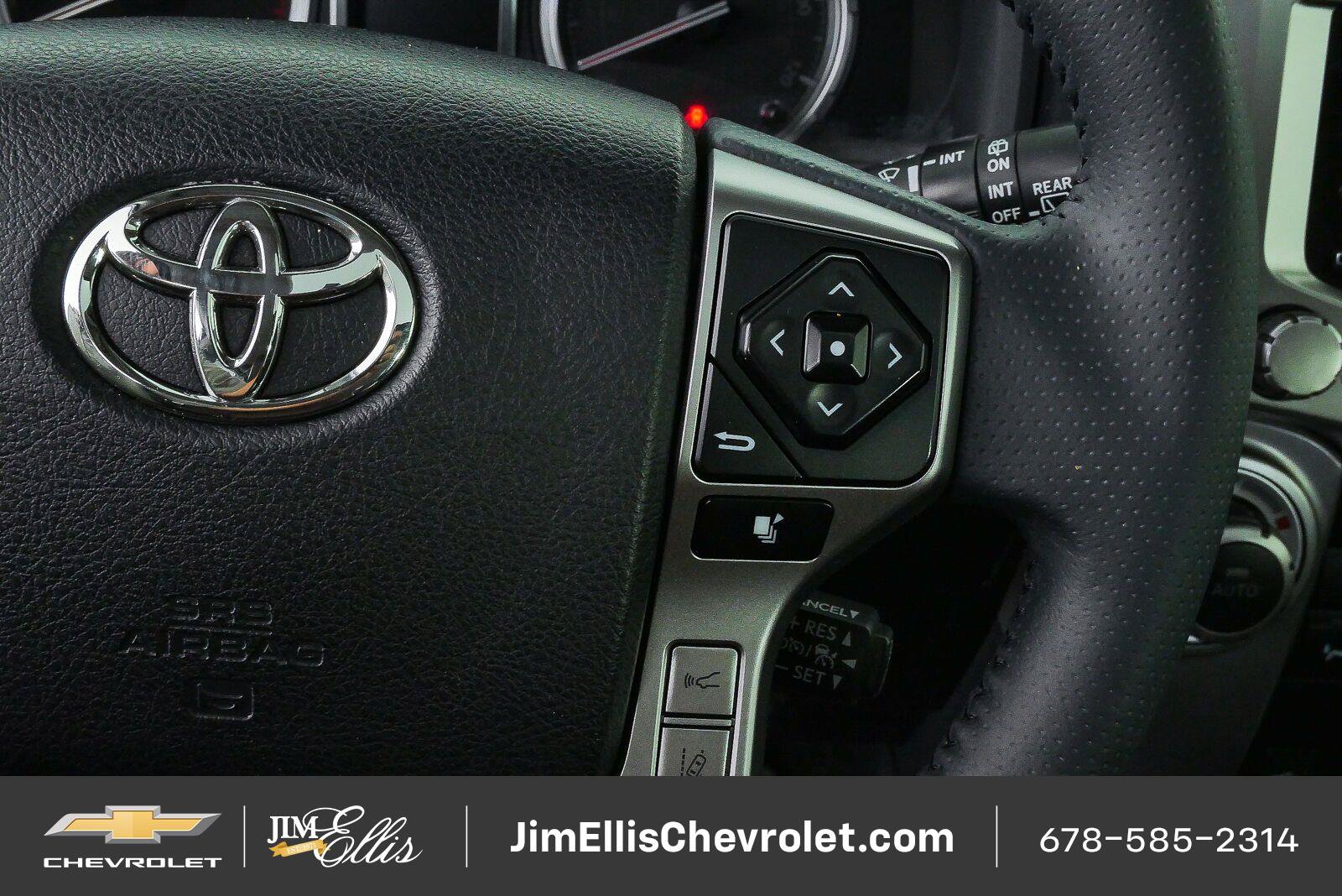 Used 2021 Toyota 4Runner Limited AWD/4WD image 11