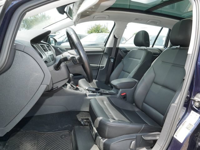 Used 2017 Volkswagen Golf SE FWD image 15