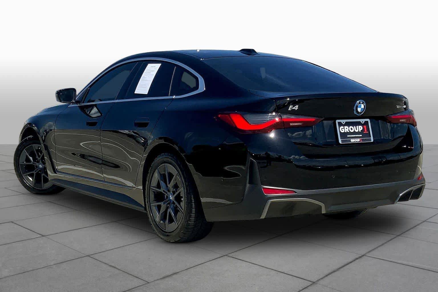 Used 2023 BMW i4 eDrive40 w/ Premium Package image 11
