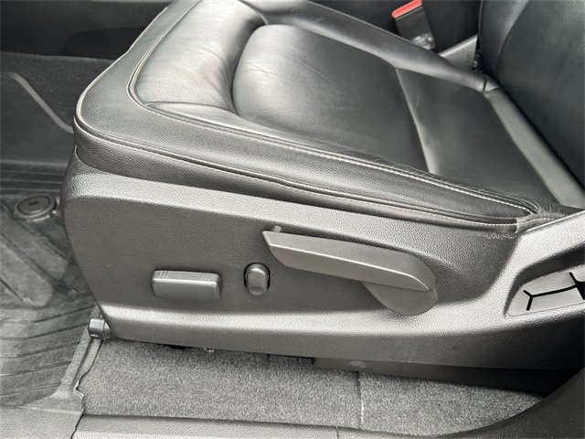 Certified 2021 Chevrolet Colorado Z71 w/ Z71 Midnight Edition image 14