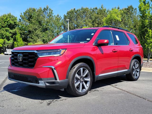 Certified 2025 Honda Pilot Touring image 32