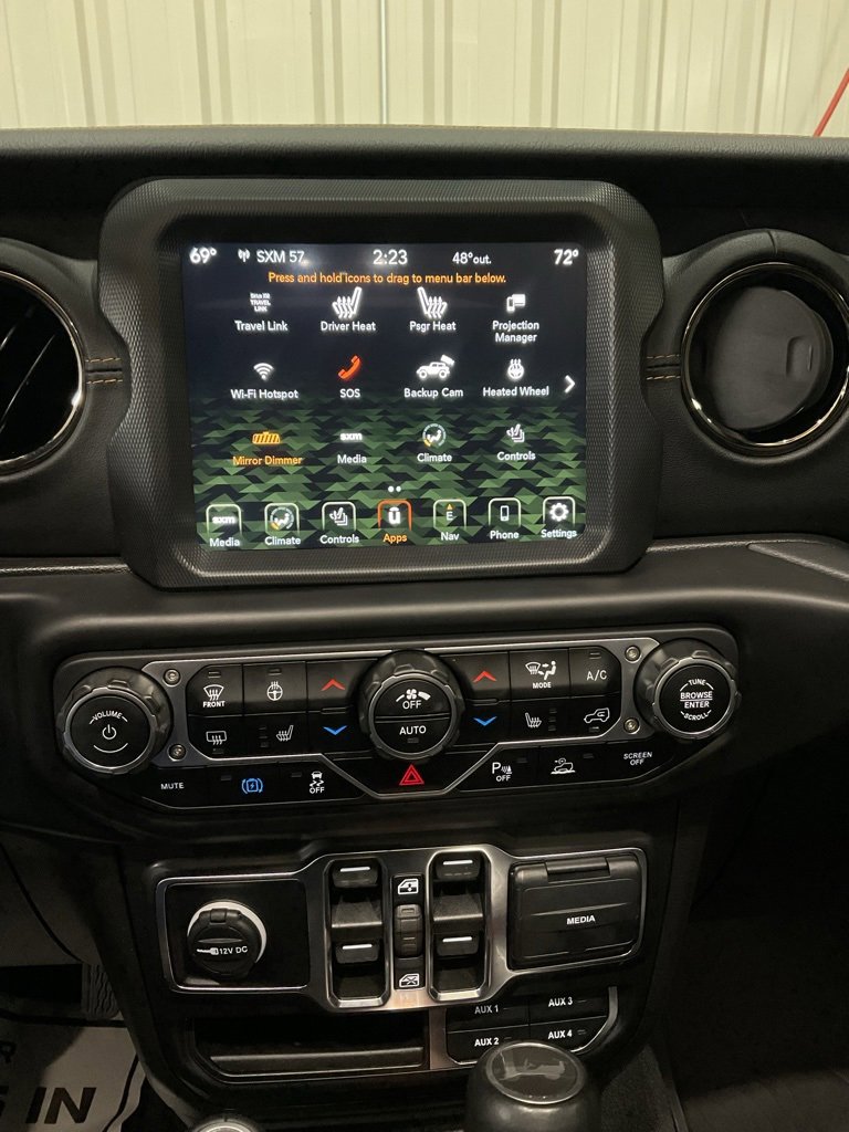 Used 2023 Jeep Wrangler Unlimited Sahara image 17