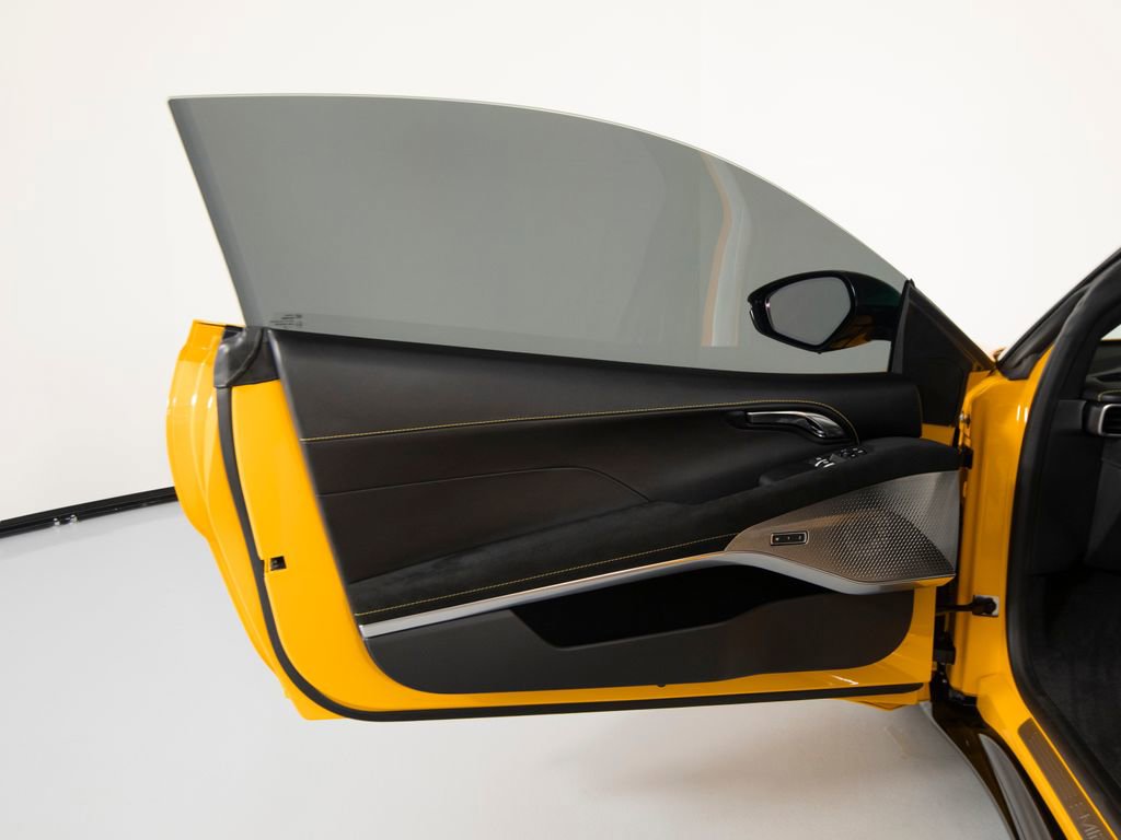 Used 2025 Lotus Emira image 10