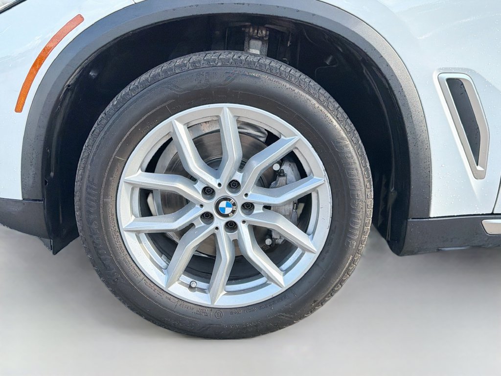 Used 2021 BMW X5 sDrive40i w/ Convenience Package RWD image 43