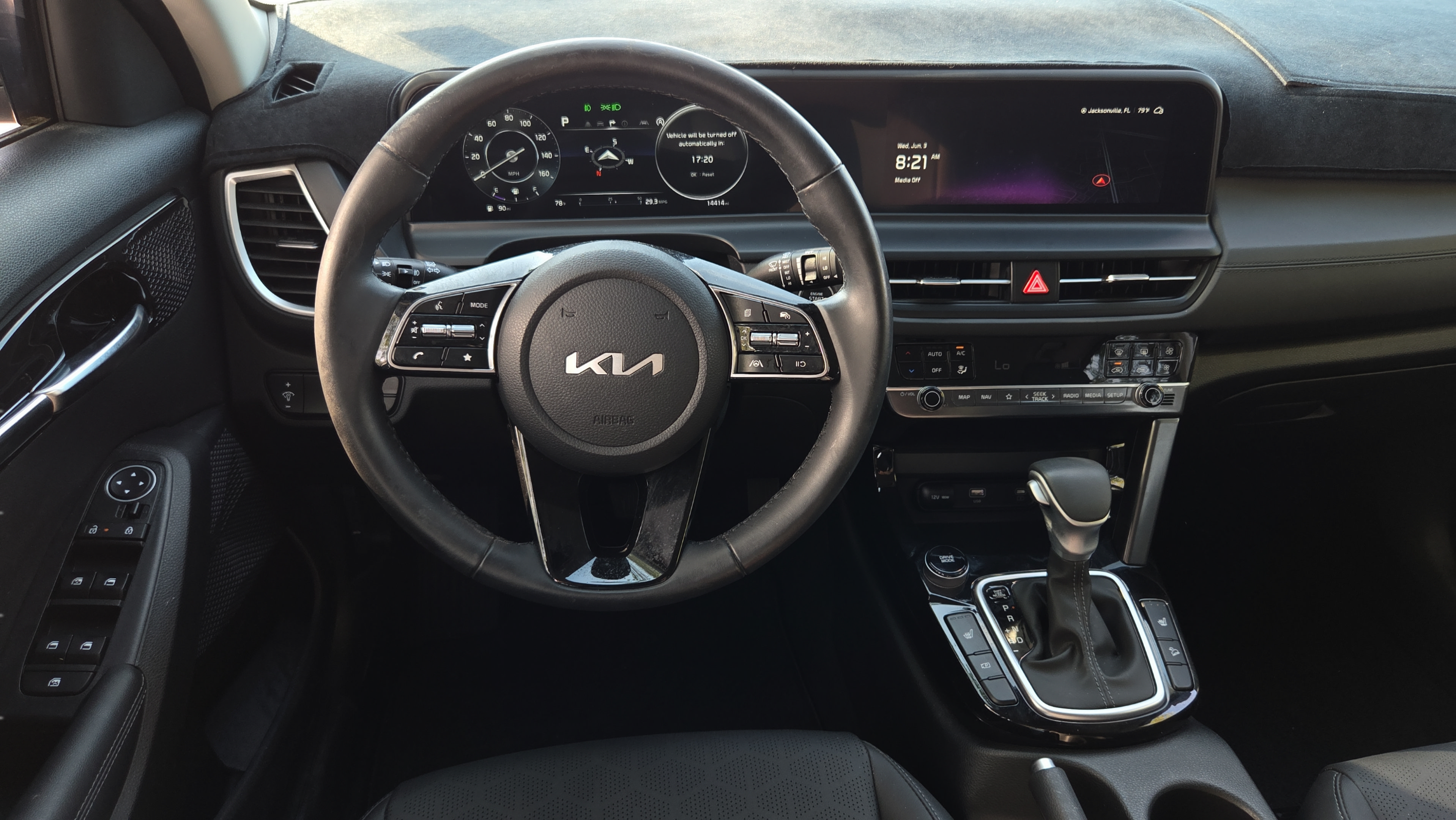 Certified 2024 Kia Seltos EX FWD image 12