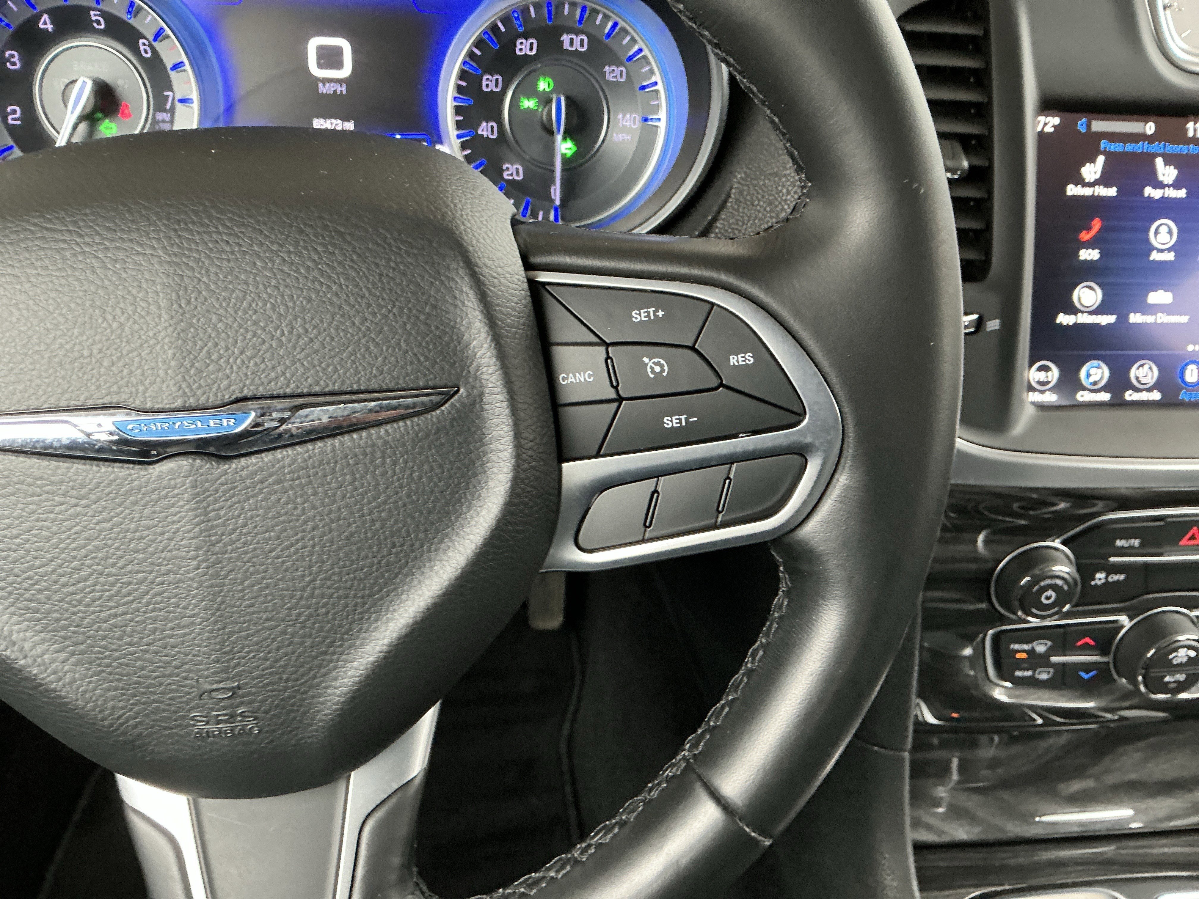 Used 2021 Chrysler 300 Touring L image 13