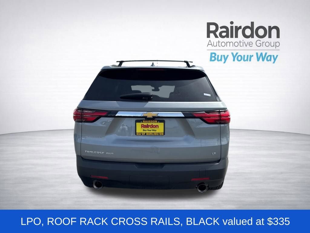 Used 2023 Chevrolet Traverse LT w/ LT Premium Package image 4