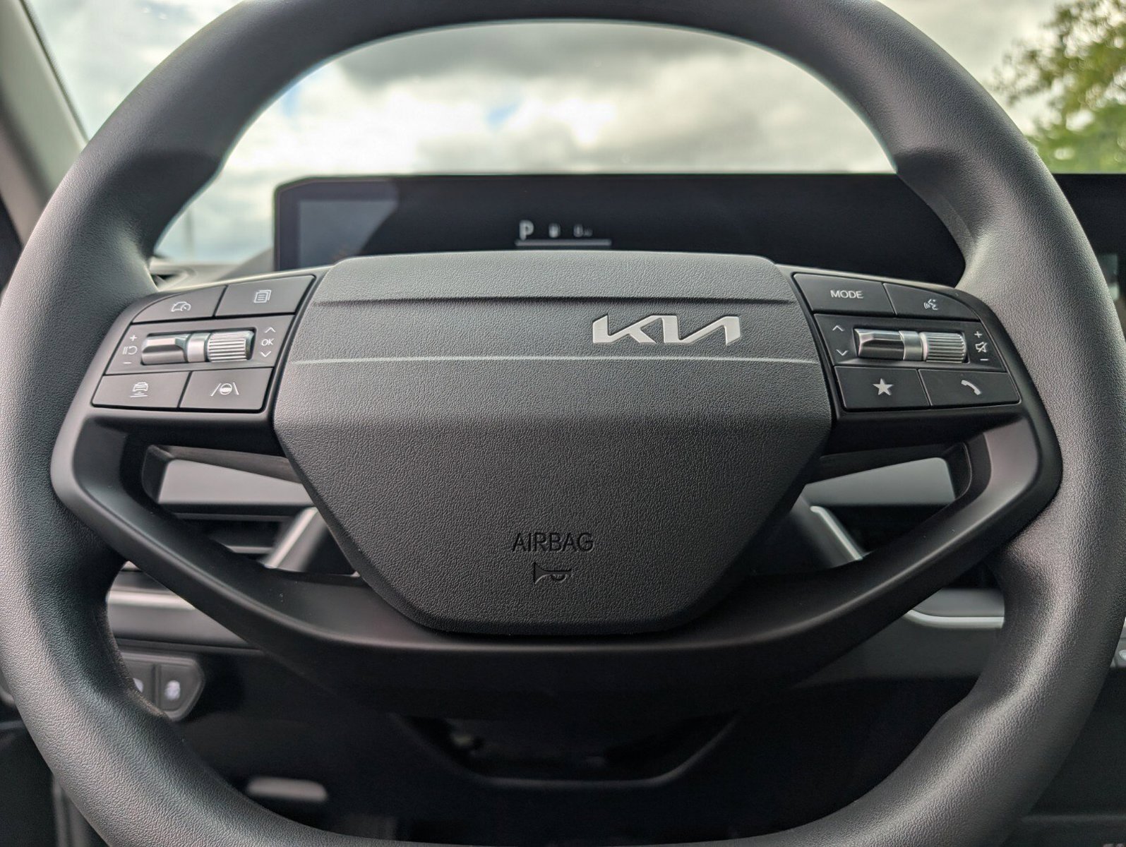 New 2026 Kia K4 FWD image 31