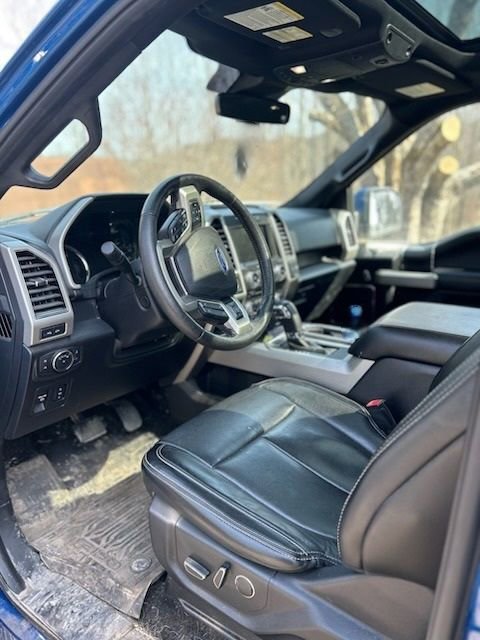 Used 2018 Ford F150 Lariat w/ Equipment Group 502A Luxury image 5