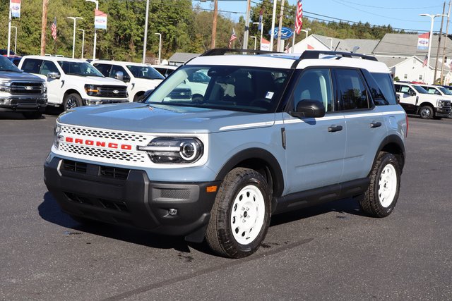 New 2025 Ford Bronco Sport Heritage w/ Convenience Package AWD/4WD image 16