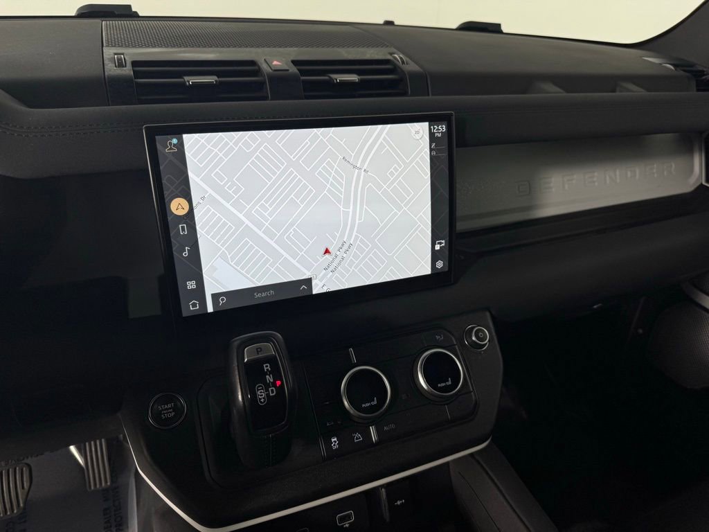 Used 2023 Land Rover Defender 130 S image 25