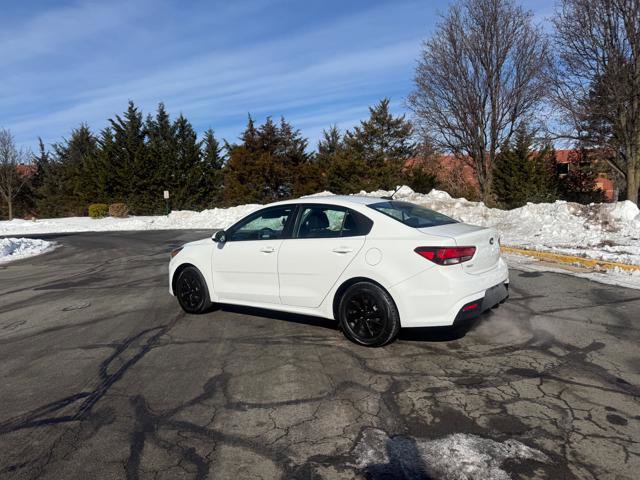 Used 2019 Kia Rio S image 3