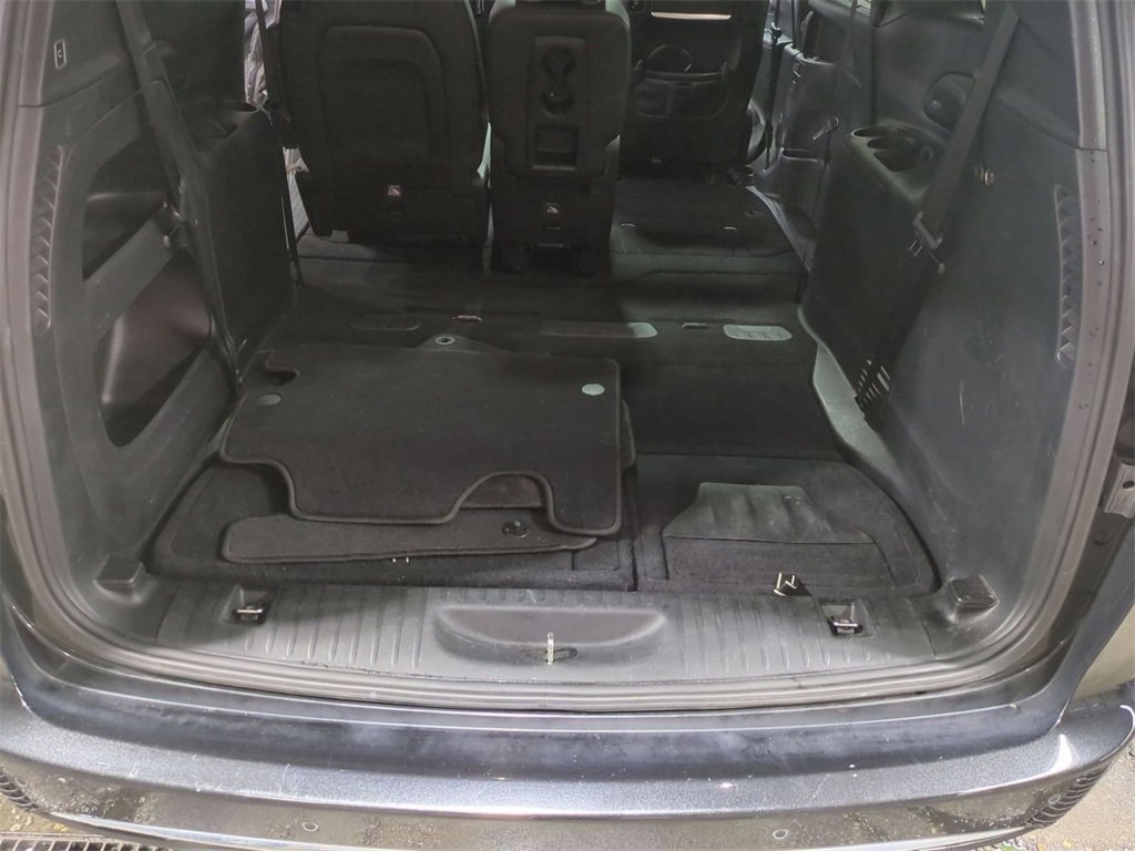 Used 2020 Chrysler Pacifica Touring-L image 30