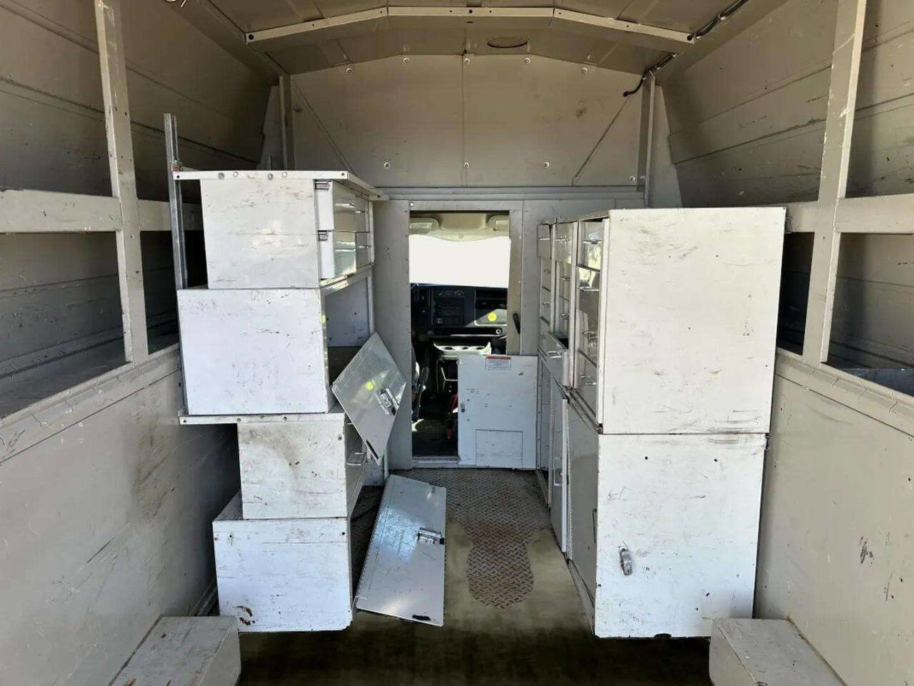 Used 2007 GMC Savana 3500 3500 2dr Commercial/Cutaway/Ch image 17