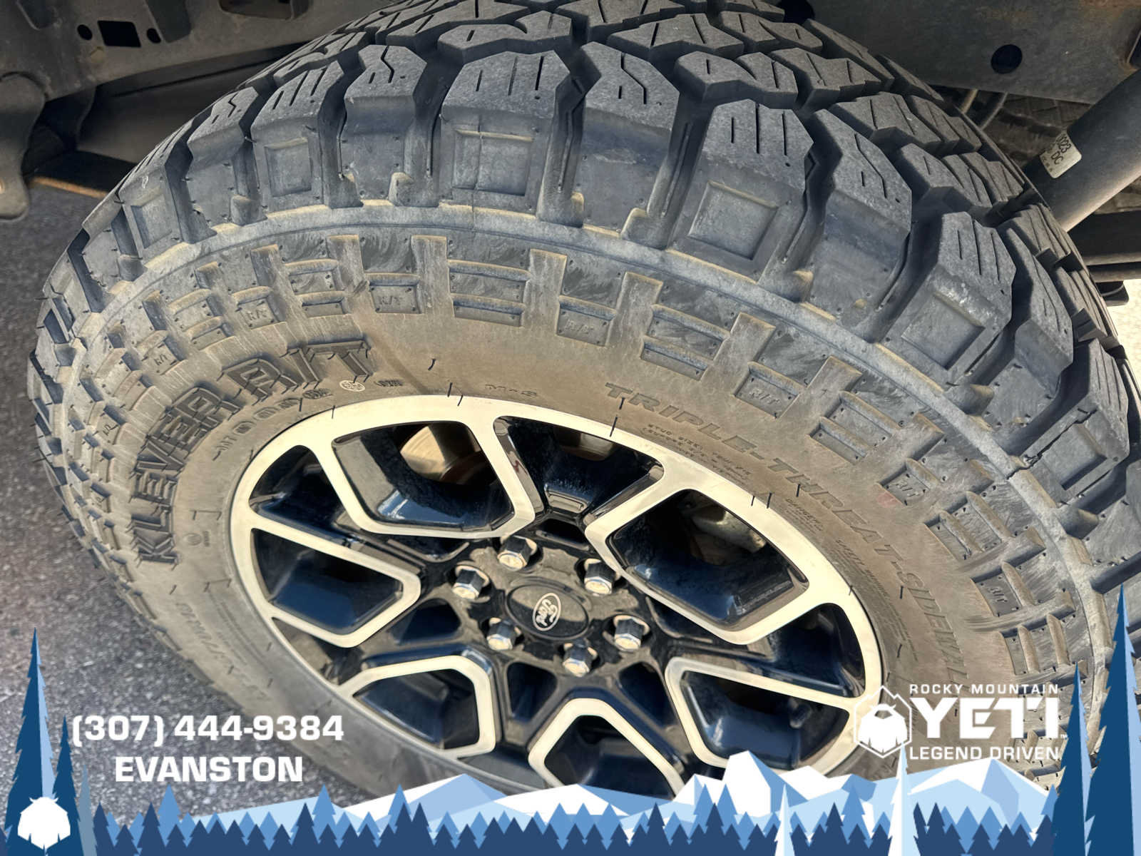 Used 2020 Ford F150 Lariat w/ Equipment Group 501A Mid AWD/4WD image 17