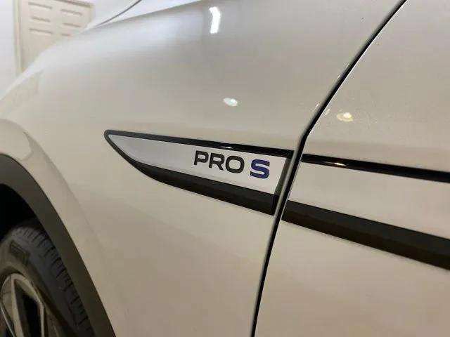 Used 2025 Volkswagen ID.4 Pro S RWD image 96