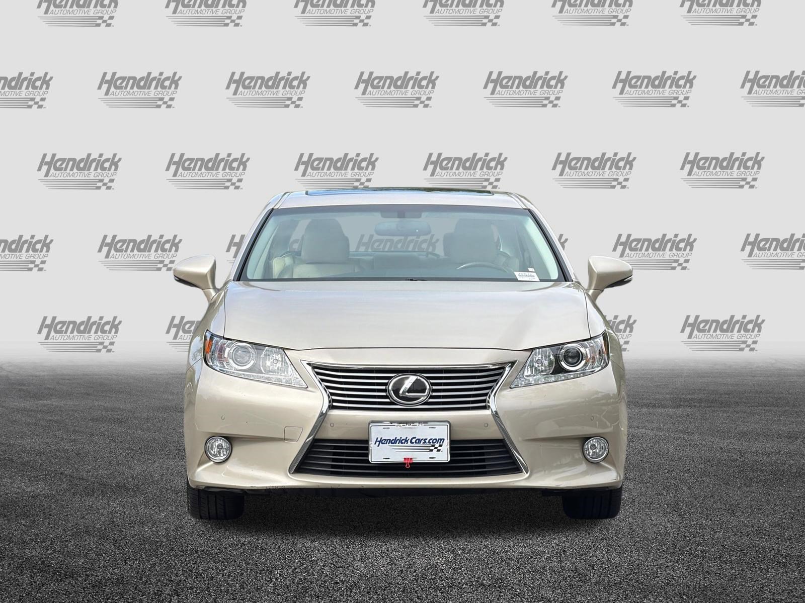 Used 2014 Lexus ES 350 w/ Premium Package FWD image 10