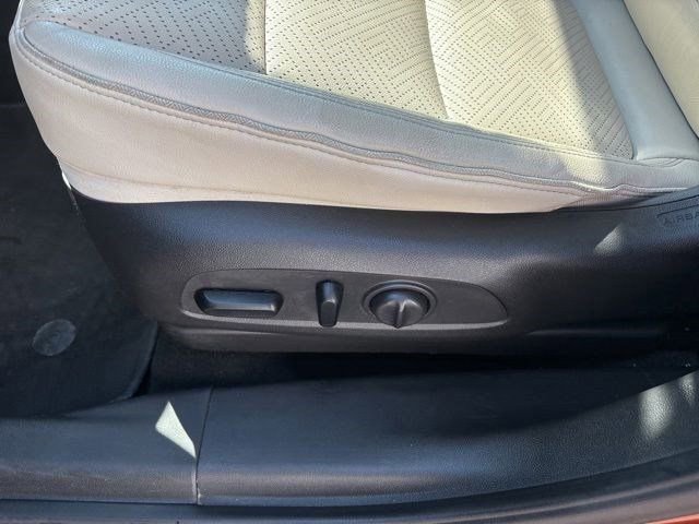 Used 2020 Buick Encore GX Essence FWD image 12