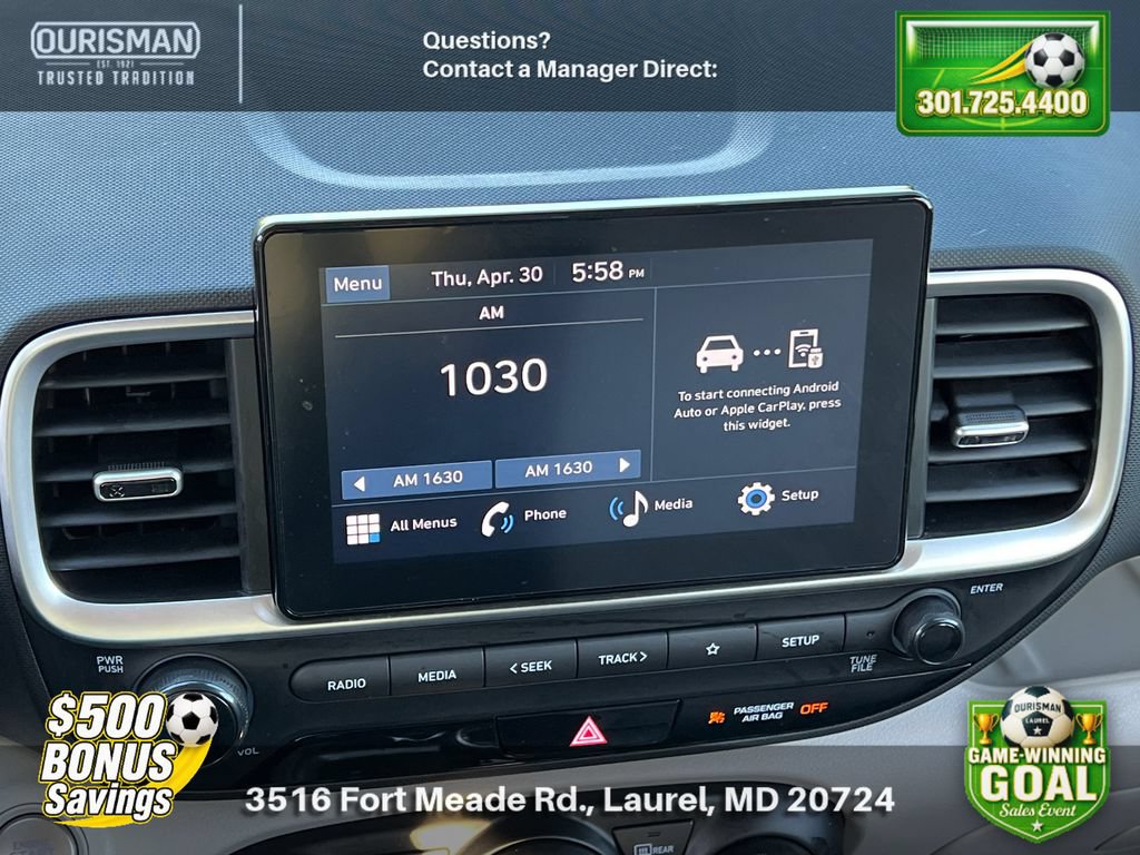 Used 2025 Hyundai Venue SEL FWD image 11