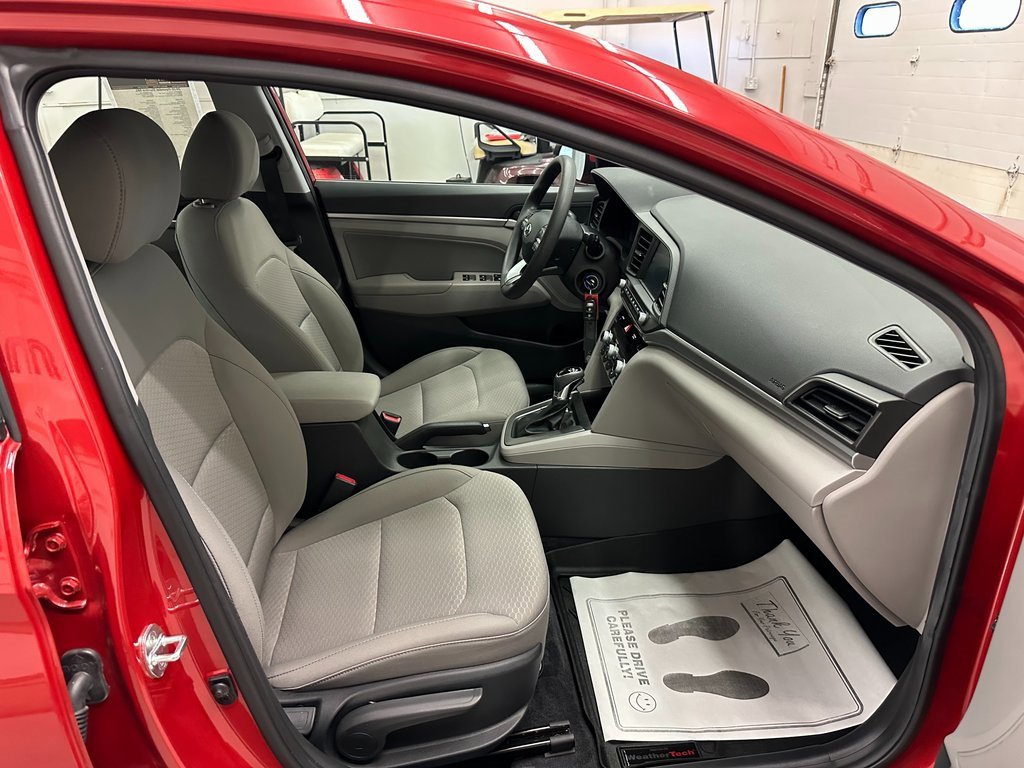Used 2020 Hyundai Elantra SEL image 26