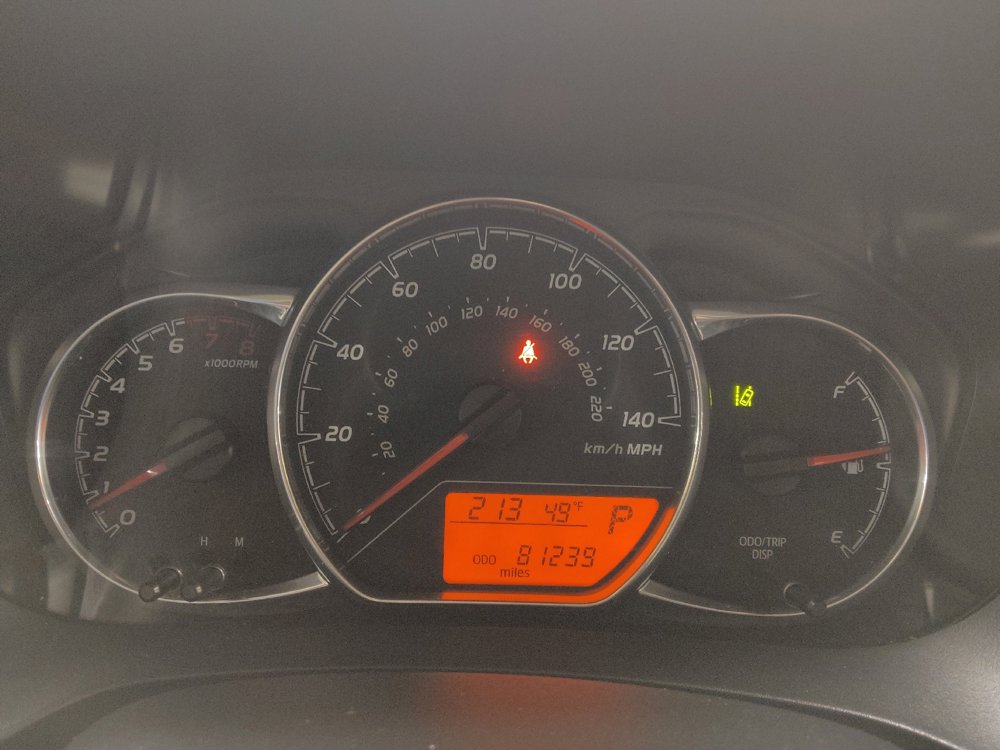 Used 2018 Toyota Yaris LE w/ Carpet Mat Package image 23