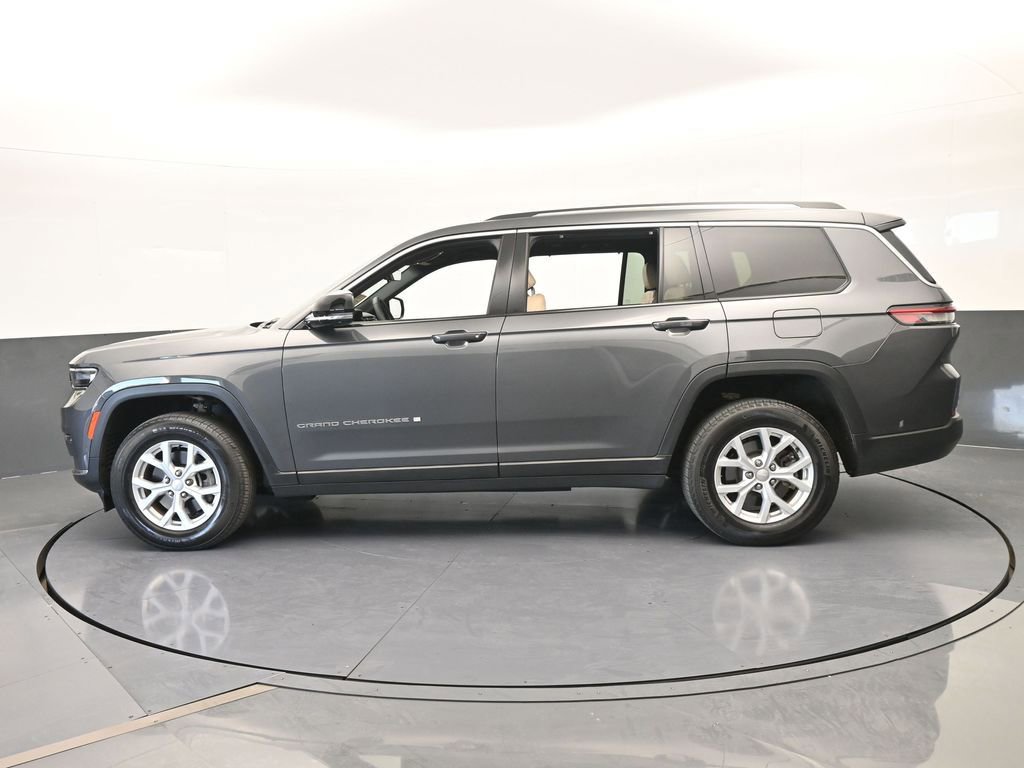 Used 2023 Jeep Grand Cherokee L Limited w/ Luxury Tech Group II AWD/4WD image 3