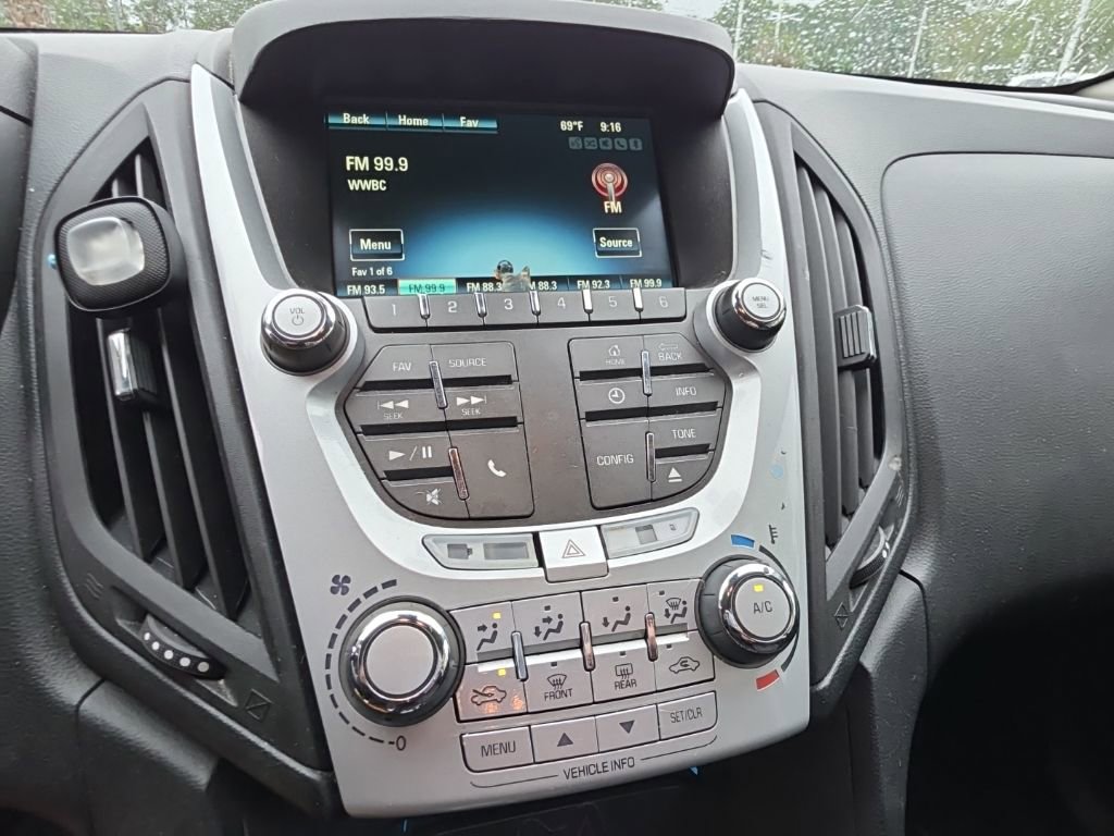 Used 2015 Chevrolet Equinox LT w/ Driver Convenience Package FWD image 14