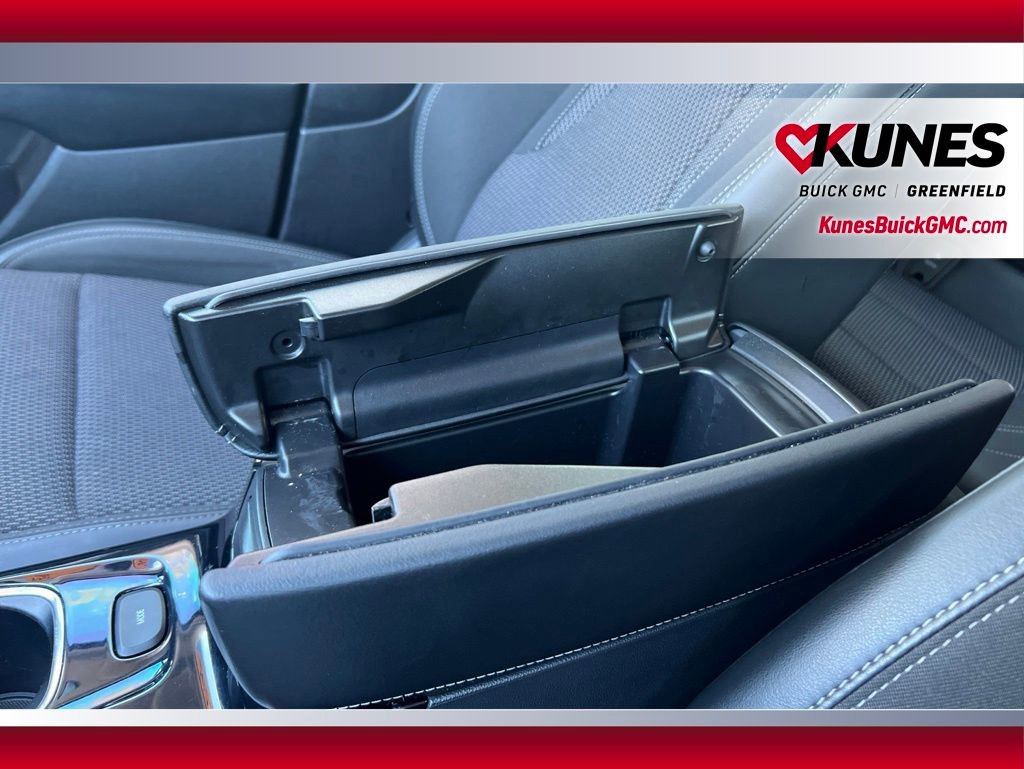 Used 2023 Buick Envision Preferred FWD image 31