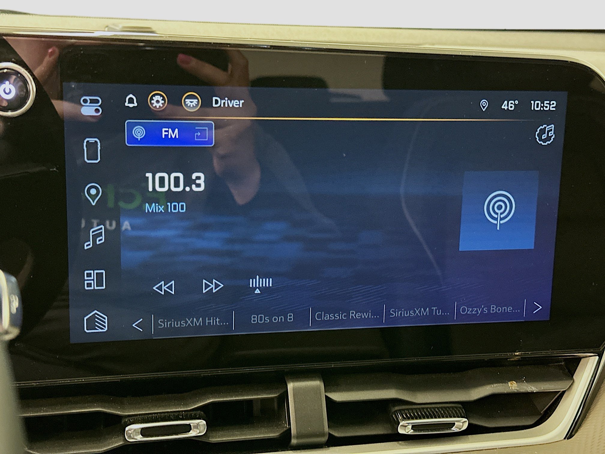 Used 2025 Chevrolet Equinox LT w/ Convenience Package II image 21