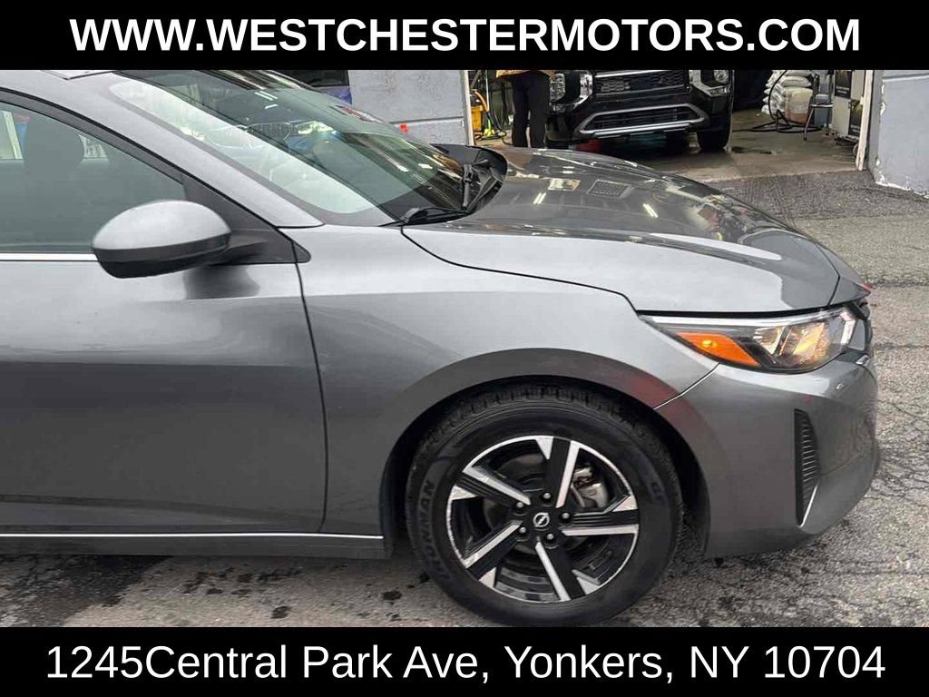 Used 2024 Nissan Sentra SV FWD image 10