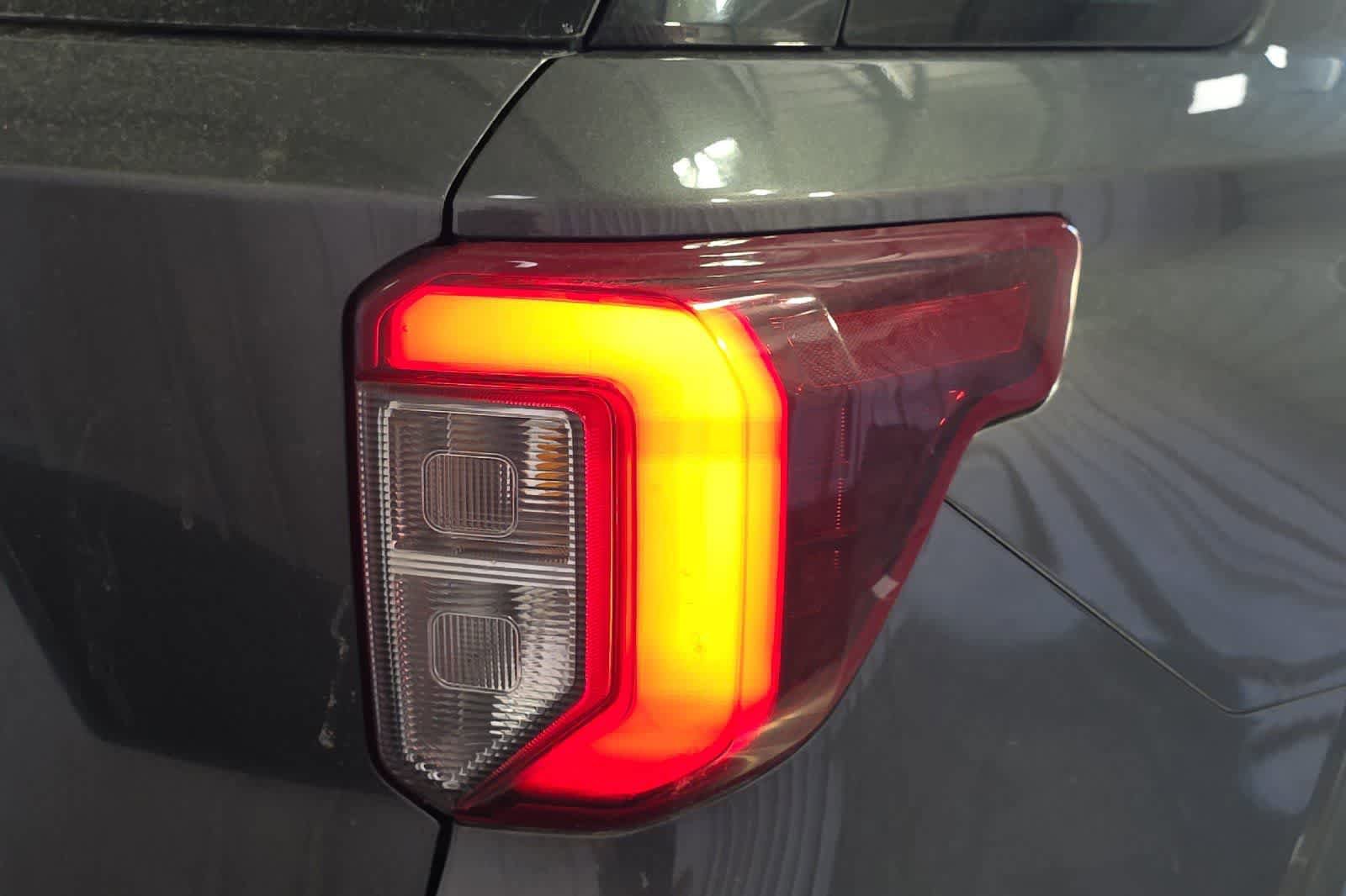 Used 2020 Ford Explorer ST AWD/4WD image 13