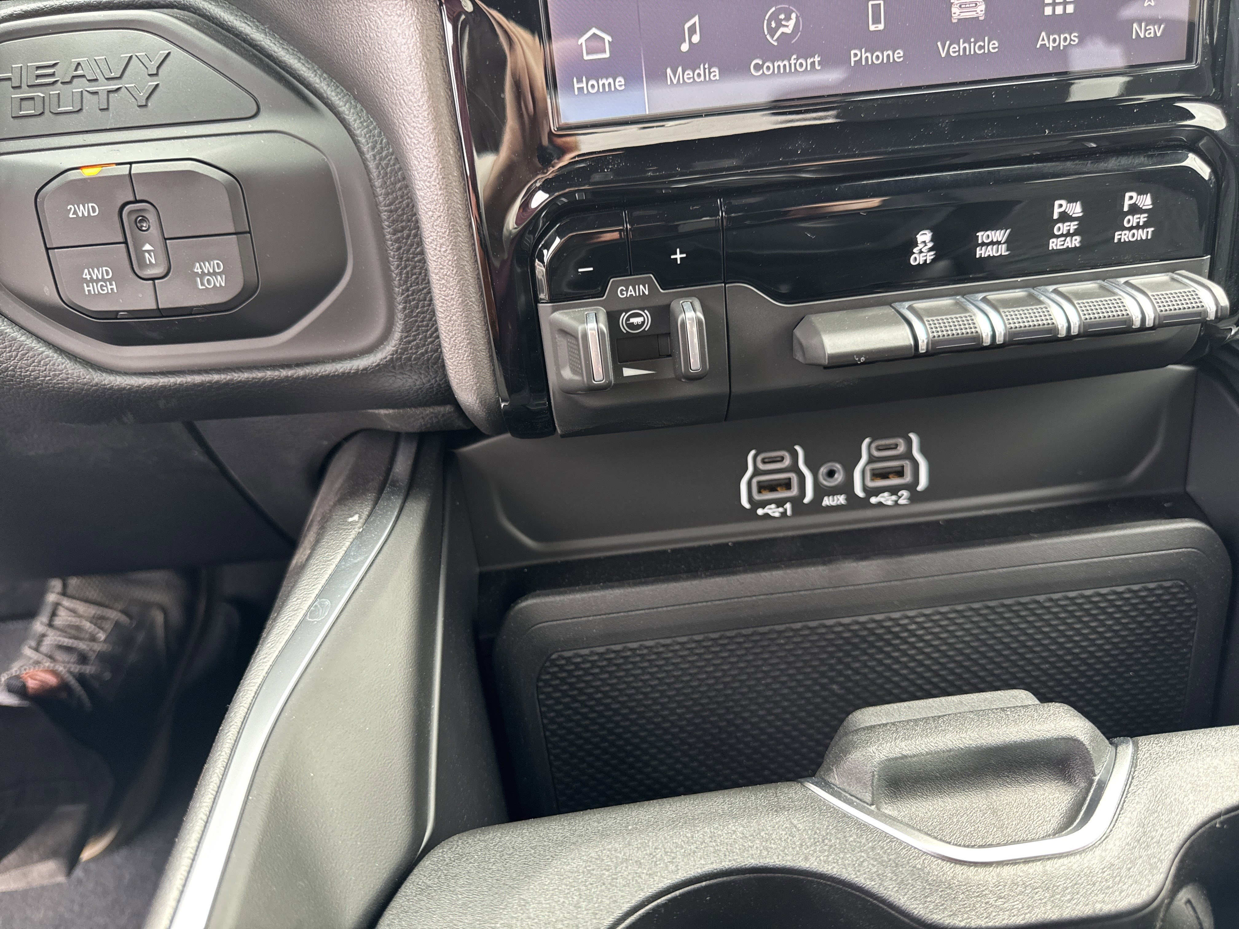 New 2026 RAM 2500 Big Horn AWD/4WD image 14