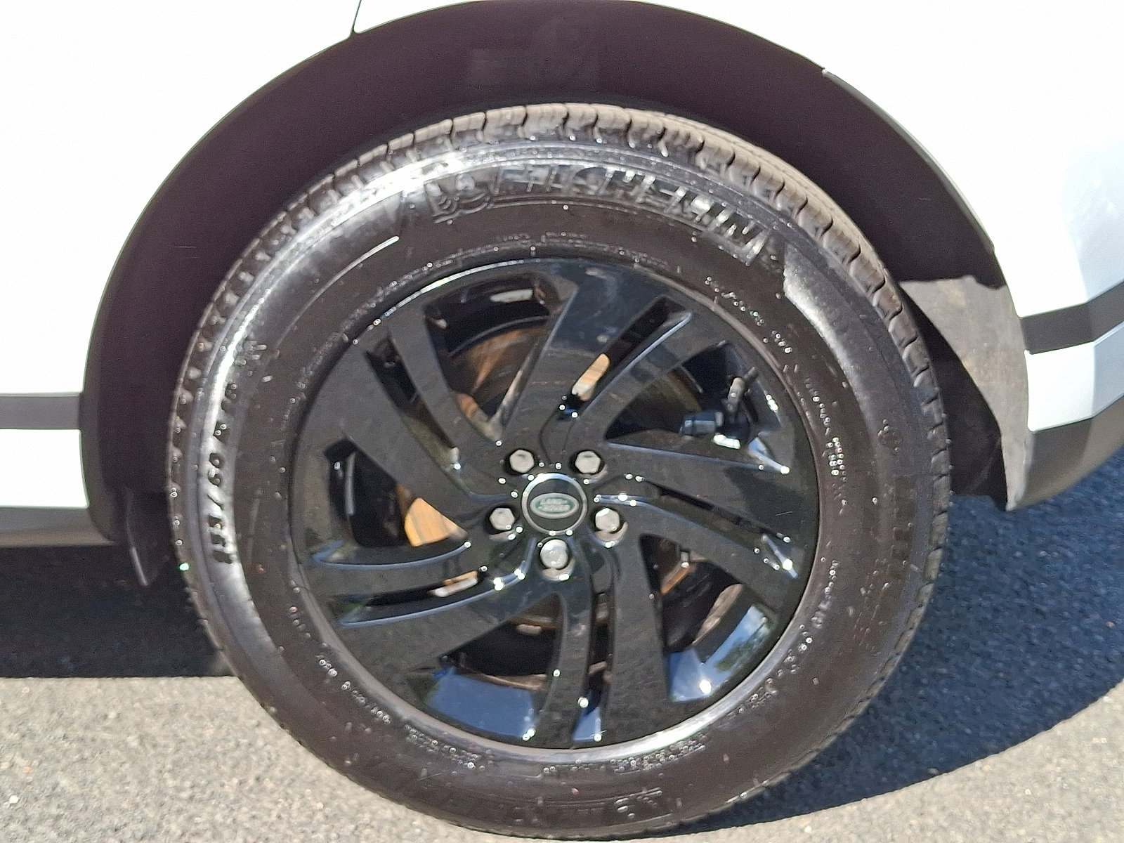 Certified 2025 Land Rover Range Rover Evoque S image 10