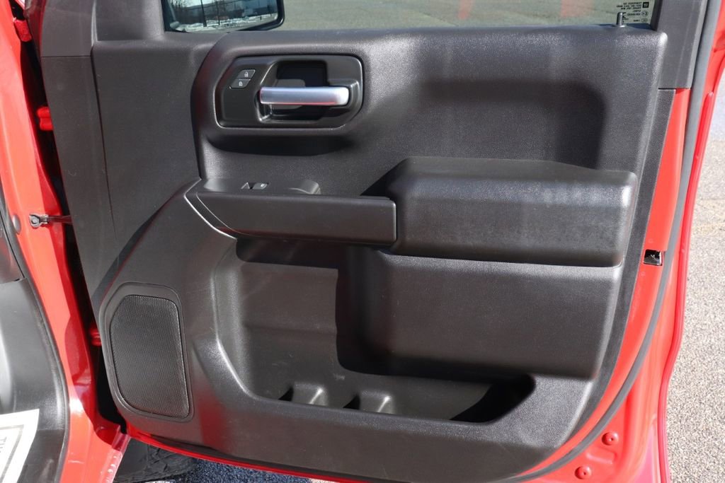 Used 2021 Chevrolet Silverado 1500 Custom image 40