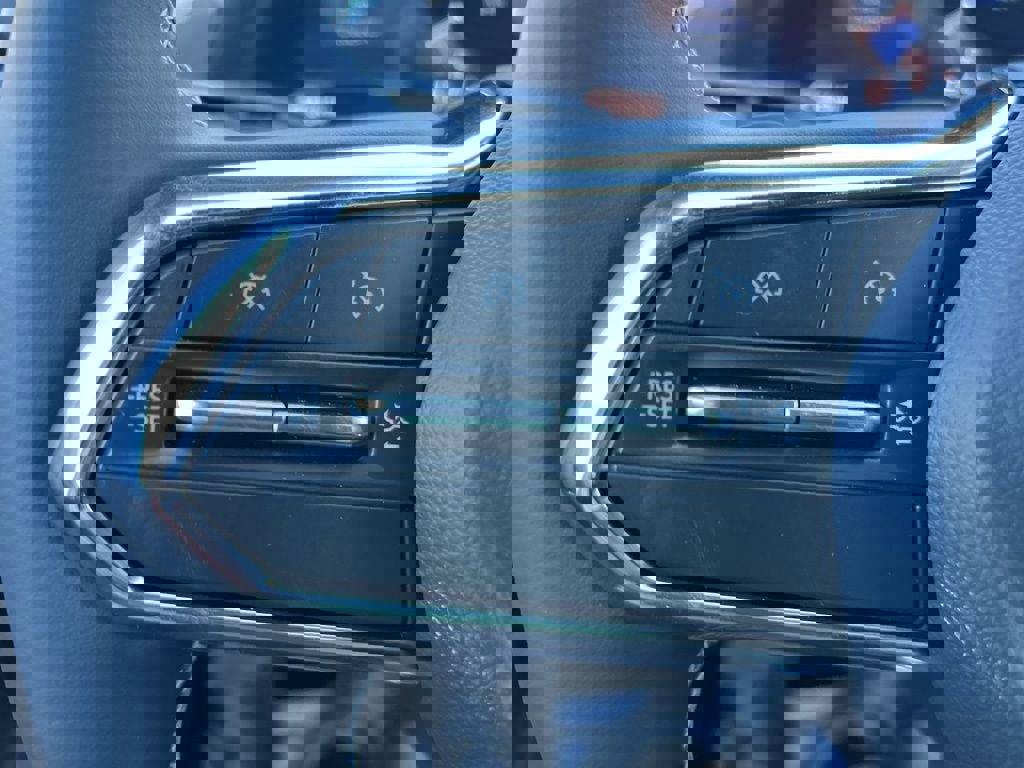 New 2026 Chevrolet Equinox EV LT image 20