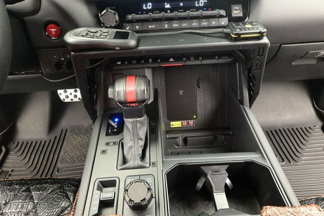 Used 2025 Toyota Tundra TRD Pro AWD/4WD image 8