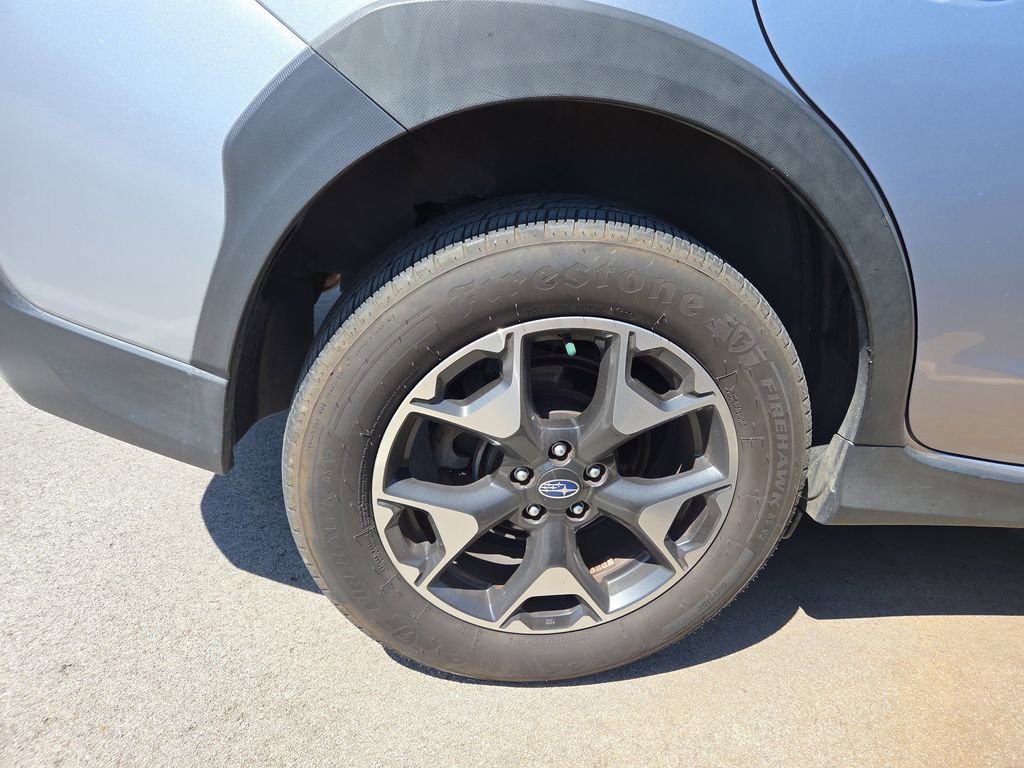 Used 2019 Subaru Crosstrek 2.0i w/ Eyesight System AWD/4WD image 3