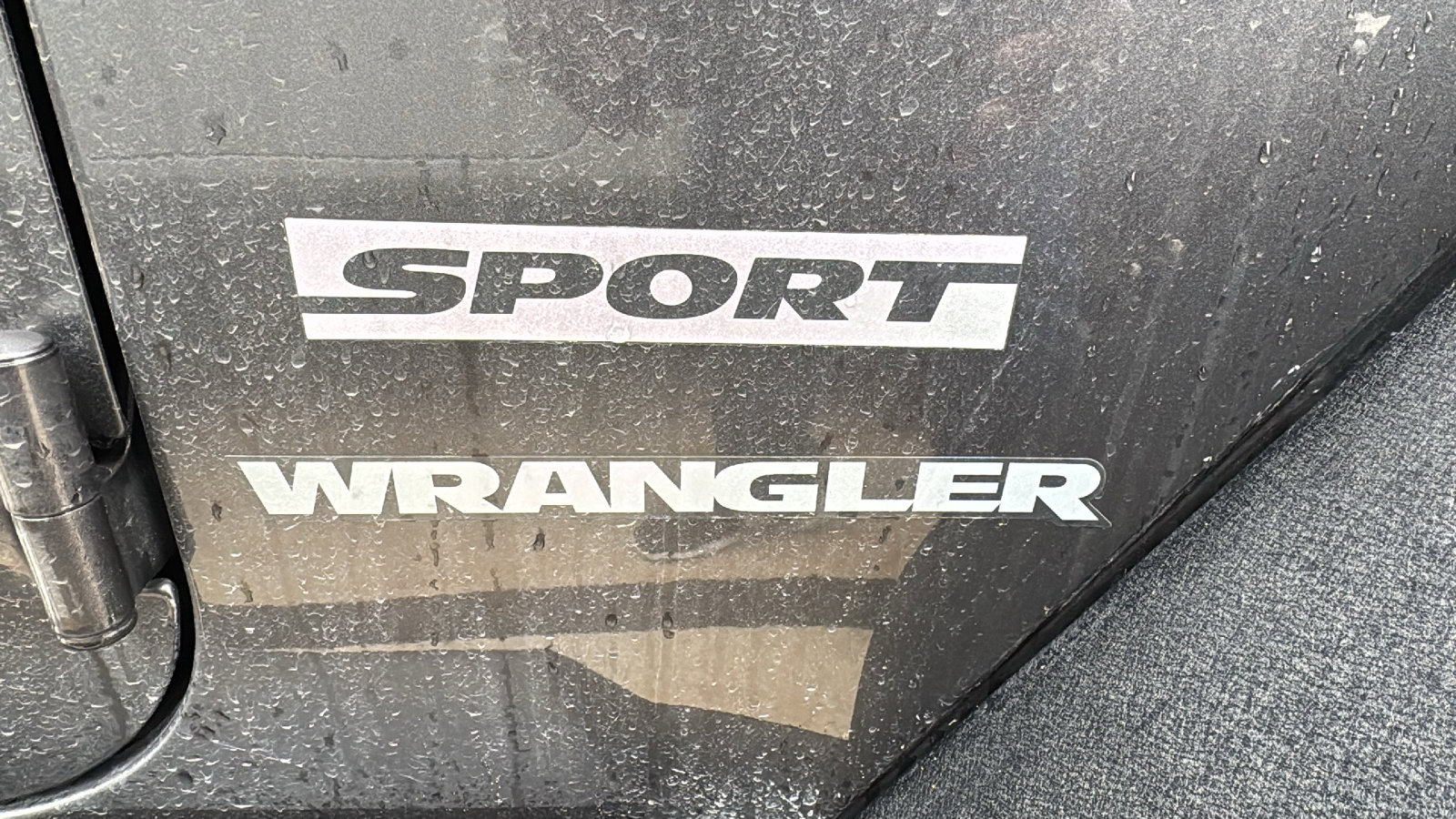 Used 2017 Jeep Wrangler Sport image 14