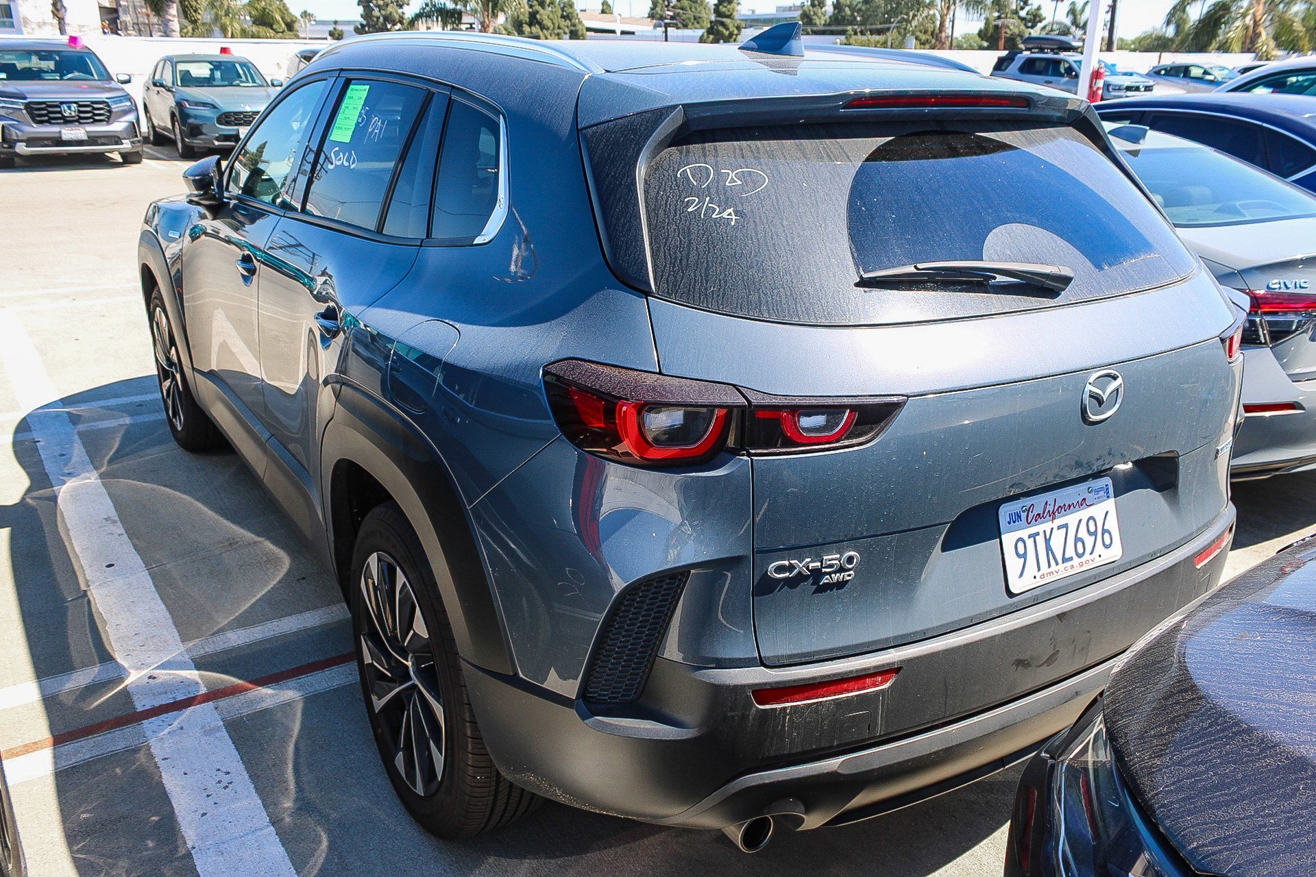 Used 2025 MAZDA CX-50 2.5 Hybrid w/ Premium Plus Pkg image 7