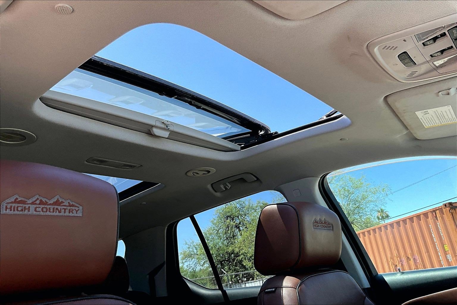 Used 2019 Chevrolet Traverse High Country w/ LPO, Floor Liner Package AWD/4WD image 16
