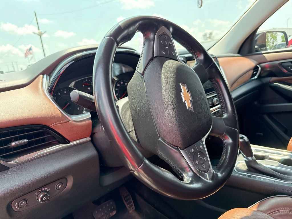 Used 2018 Chevrolet Traverse High Country AWD/4WD image 16