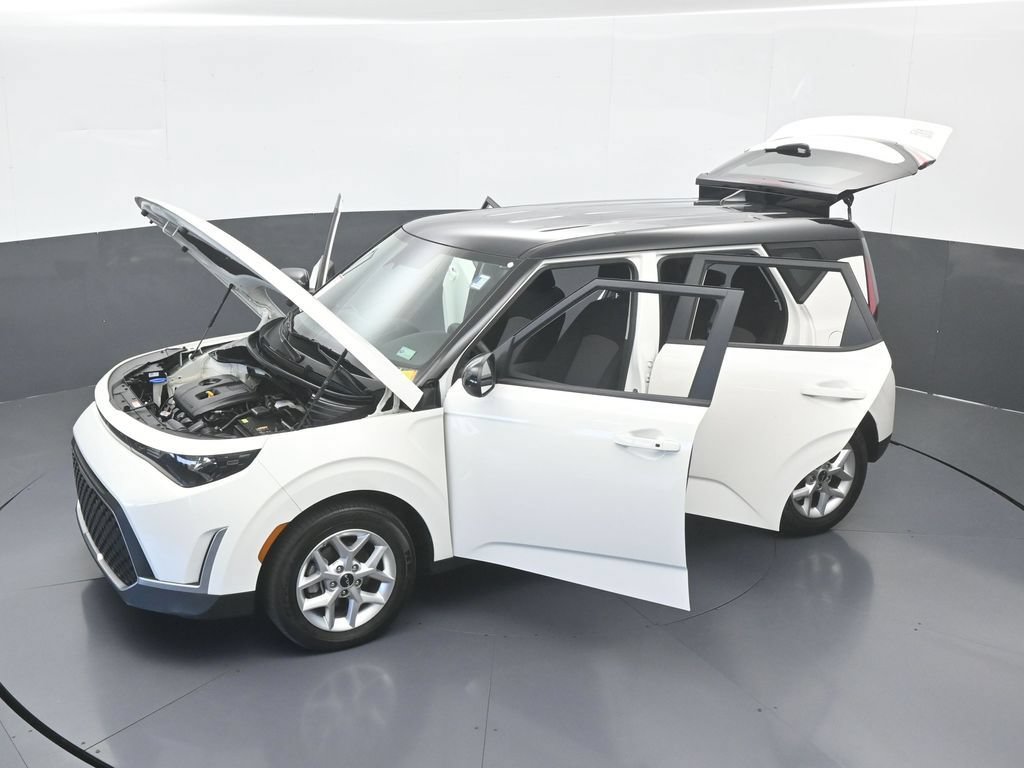 Used 2024 Kia Soul S FWD image 60