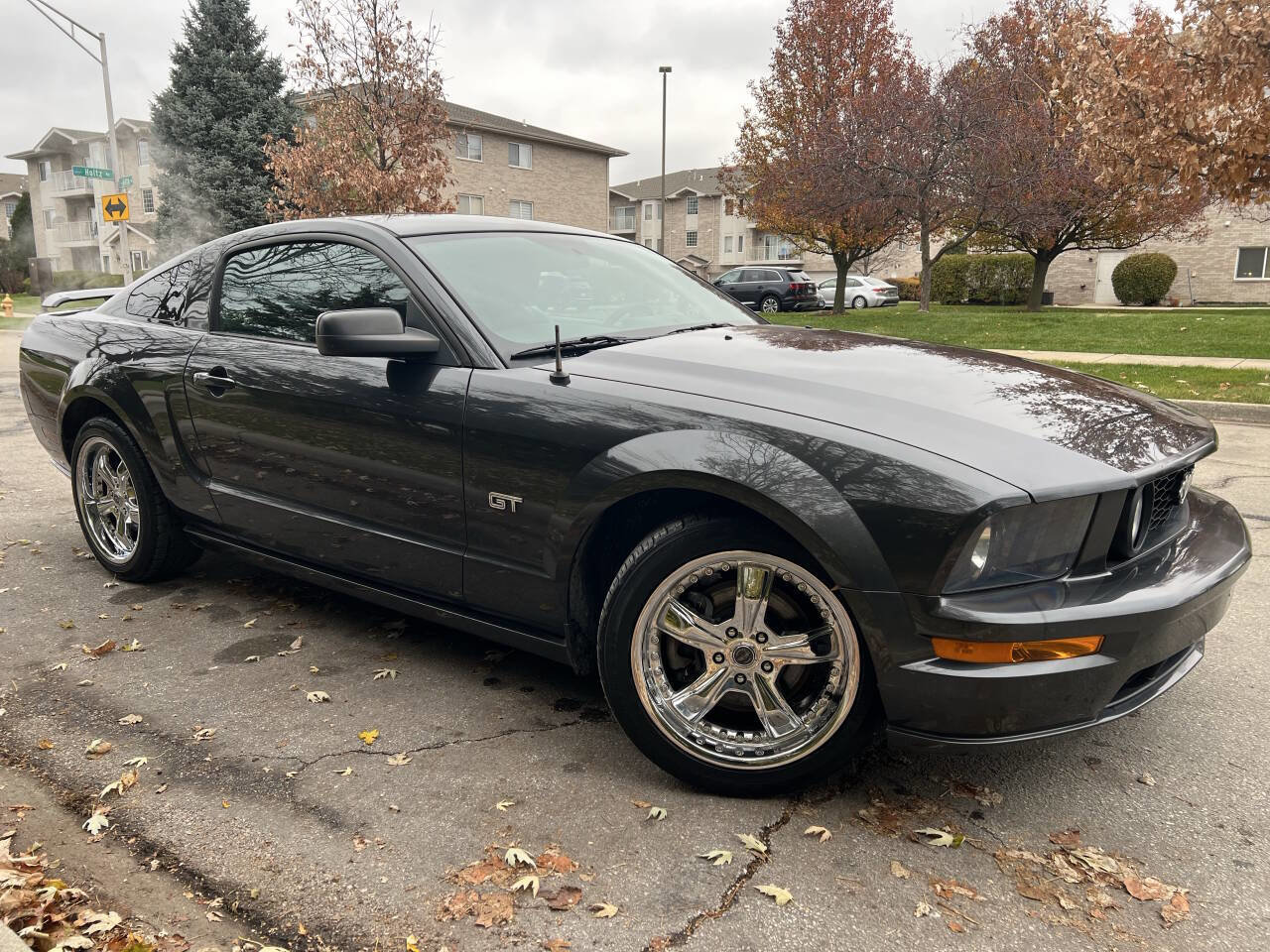 Used 2008 Ford Mustang GT RWD image 22