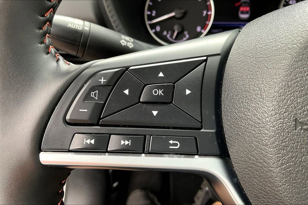 Used 2025 Nissan Sentra SR image 20