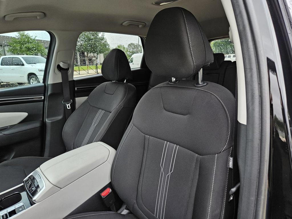 Used 2023 Hyundai Tucson SEL FWD image 14