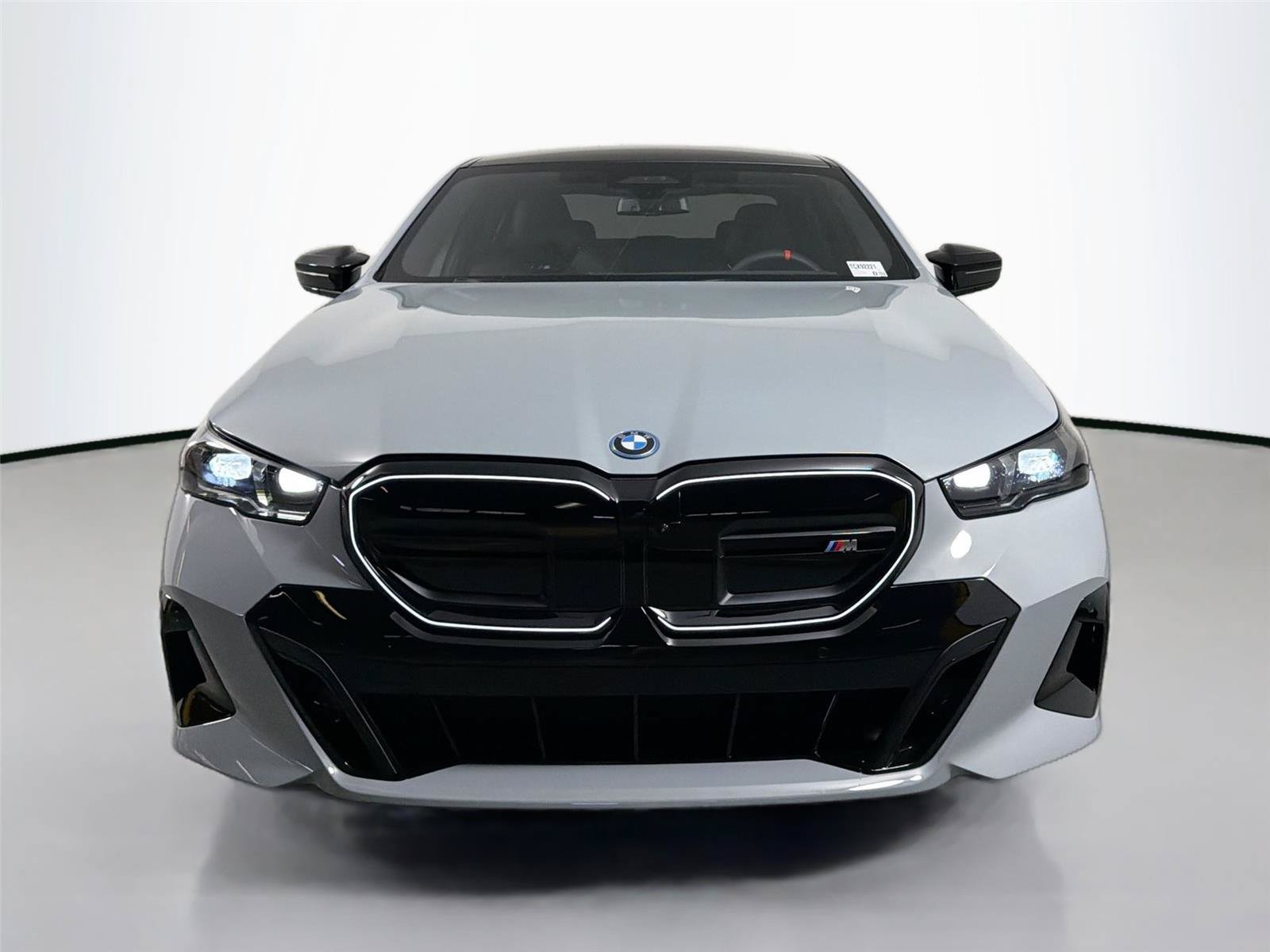New 2026 BMW i5 M60 w/ Executive Package AWD/4WD image 2