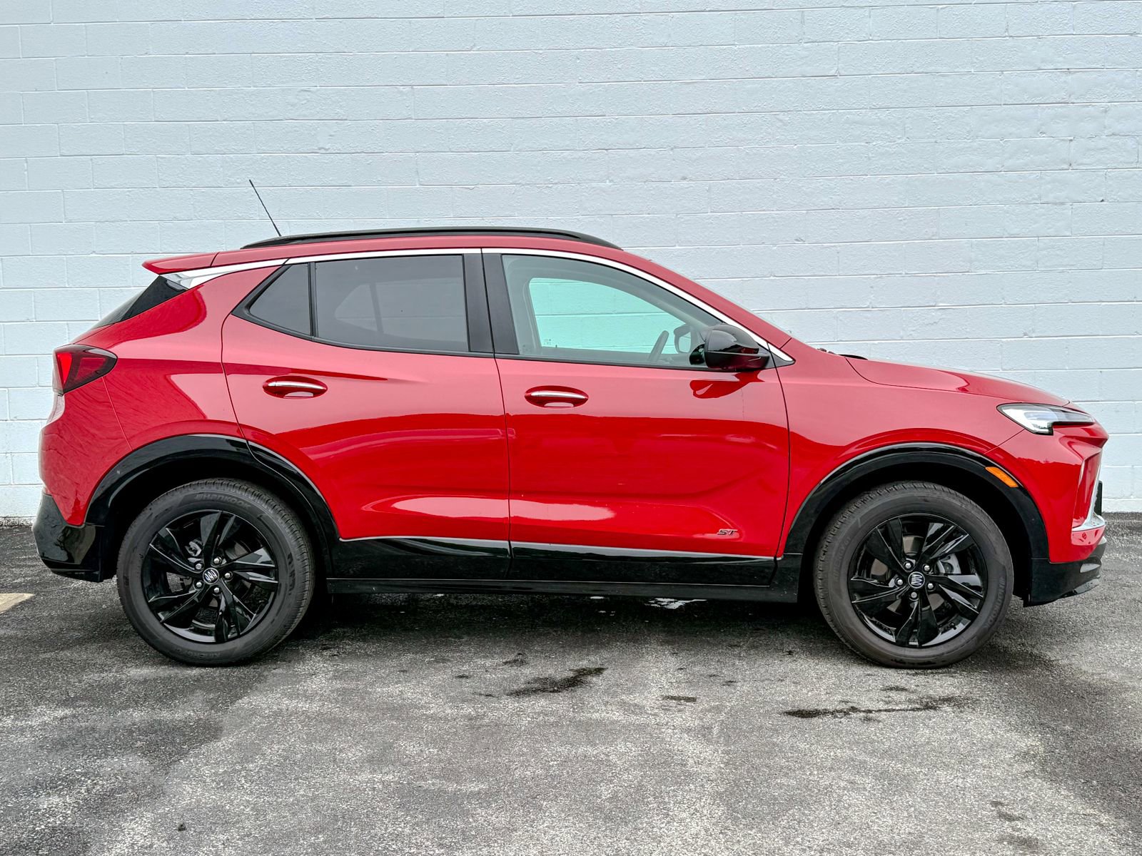 Certified 2026 Buick Encore GX Sport Touring w/ Advanced Technology Package AWD/4WD image 4