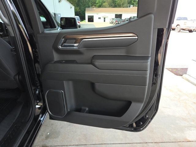 Used 2024 Chevrolet Silverado 1500 LT AWD/4WD image 53